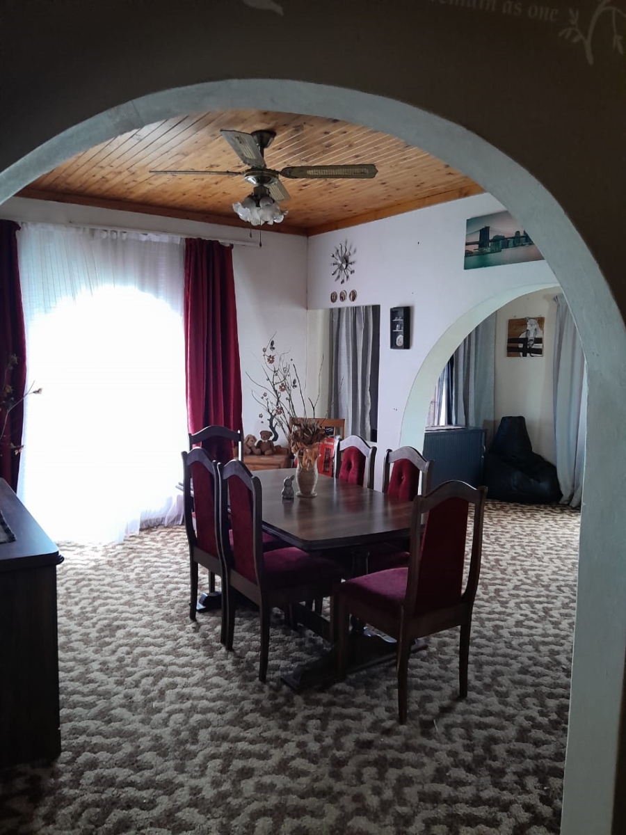 4 Bedroom Property for Sale in Deneysville Free State